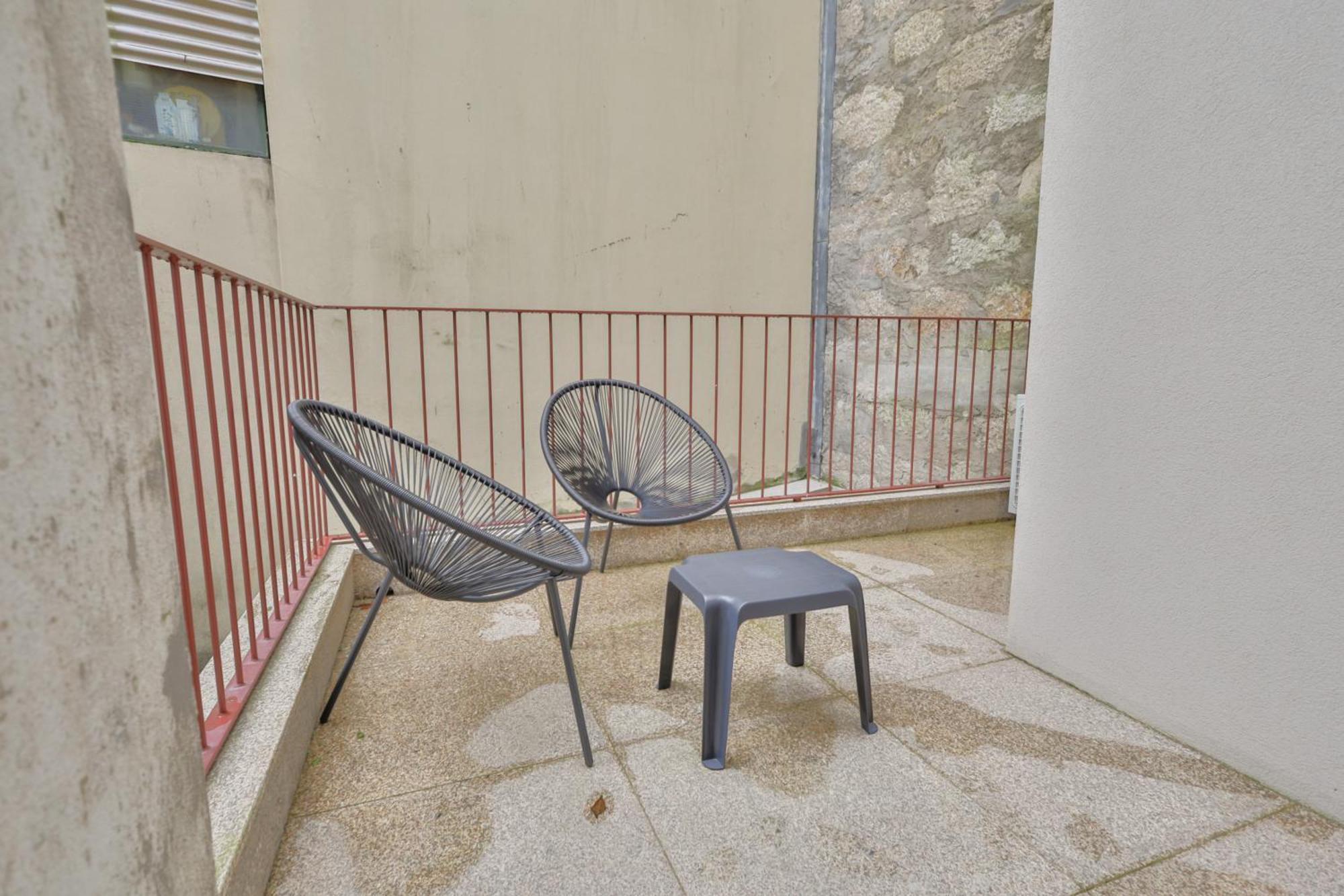 Martires Sweet Apts By Portocityhosts Kültér fotó