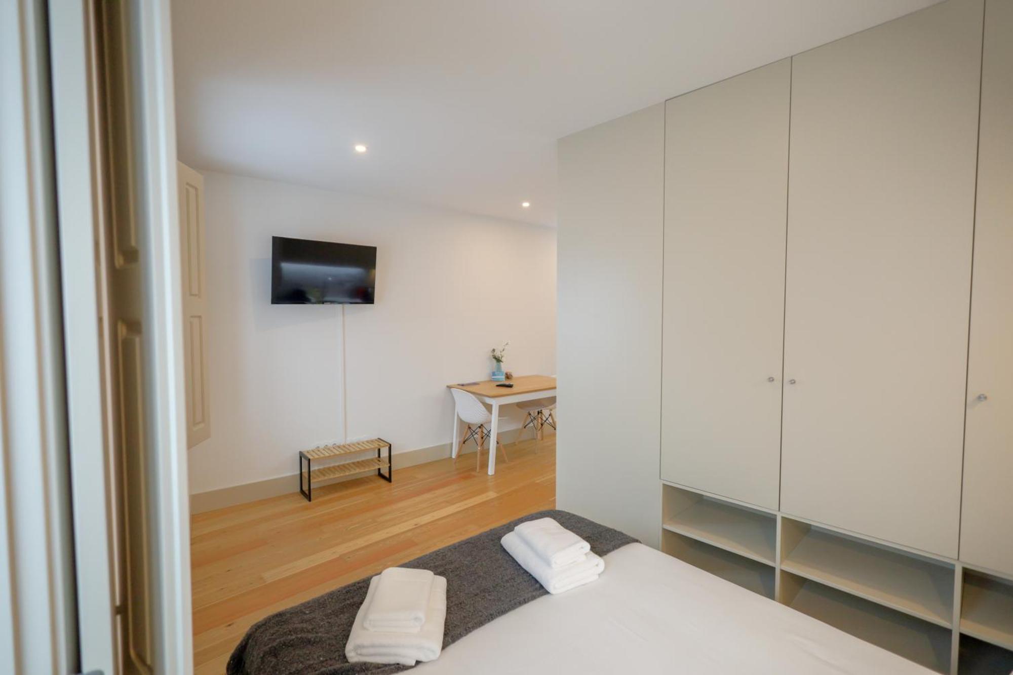 Martires Sweet Apts By Portocityhosts Kültér fotó